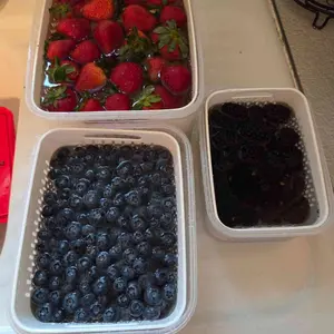 --5 Pack Fridge Organizers and Storage - Stackable Fruit Storage Containers for Fridge with Removable Colander, BPA-Free Food Storage Container for Salad Berry Lettuce Vegetables Meat Keeper Fresh photo review