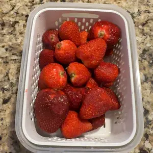 --5 Pack Fridge Organizers and Storage - Stackable Fruit Storage Containers for Fridge with Removable Colander, BPA-Free Food Storage Container for Salad Berry Lettuce Vegetables Meat Keeper Fresh photo review
