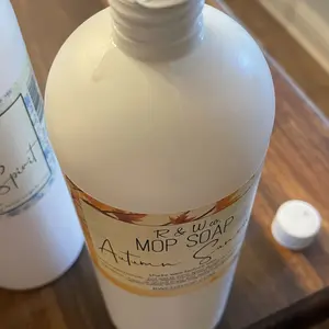 R&W Co. Highly Scented Mop Soap (Concentrated Formula) photo review